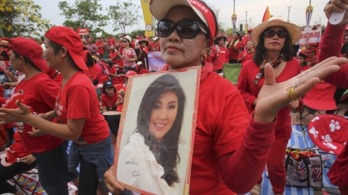 Tailandia: Simpatizantes de Yingluck Shinawatra se concentran en Bangkok